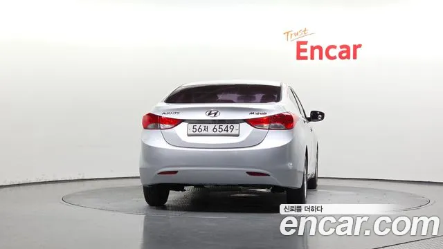 Hyundai Avante 2011 thumb 5