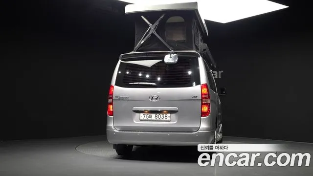 Hyundai Staria 2018 thumb 6