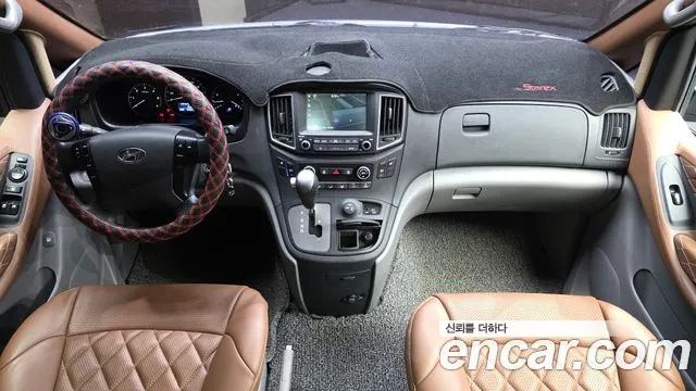 Hyundai Staria 2018 thumb 2