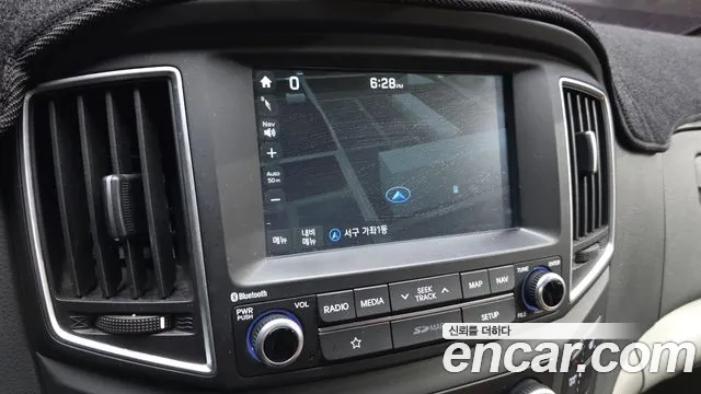 Hyundai Staria 2018 thumb 8