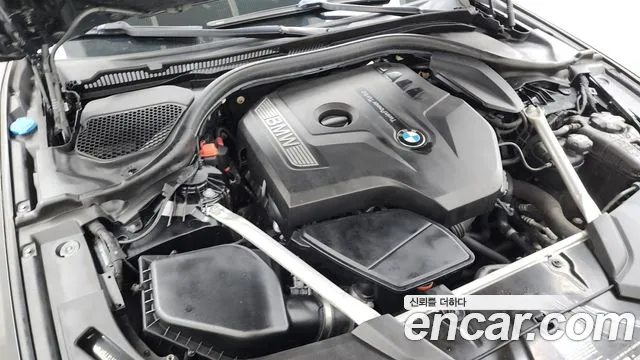 BMW 5 серии 2018 thumb 4