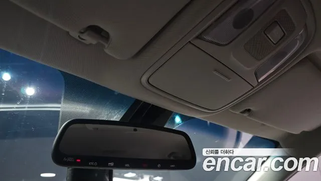 Kia K5 2018 thumb 12