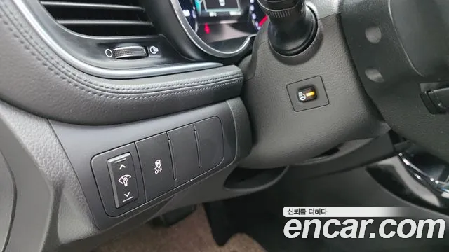 Kia K5 2014 thumb 3