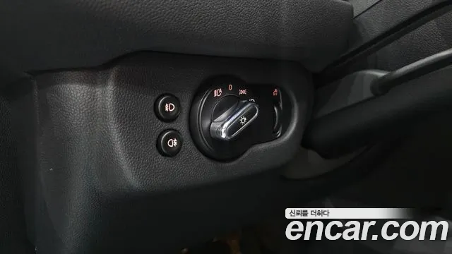 Mini Clubman 2020 thumb 10