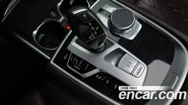 BMW 7 серии 2021 thumb 11