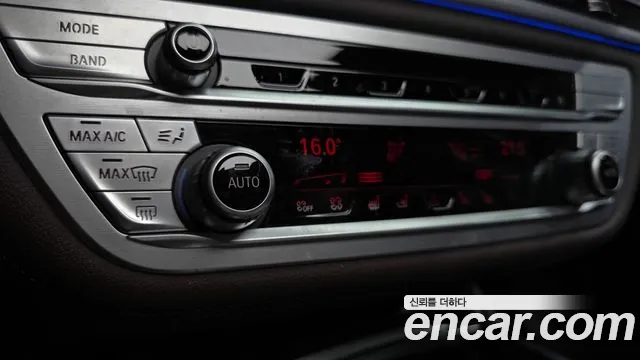BMW 7 серии 2021 thumb 6
