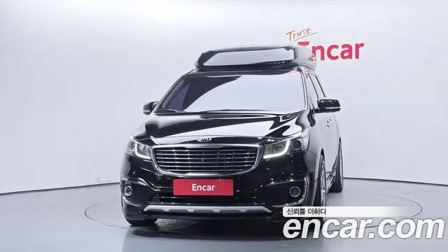 Kia Carnival 2017 thumb 5