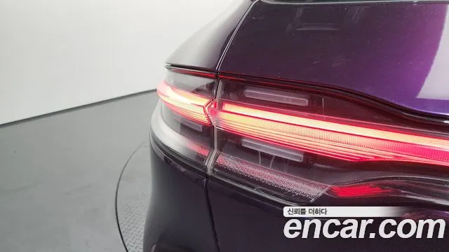Porsche Macan 2020 thumb 3