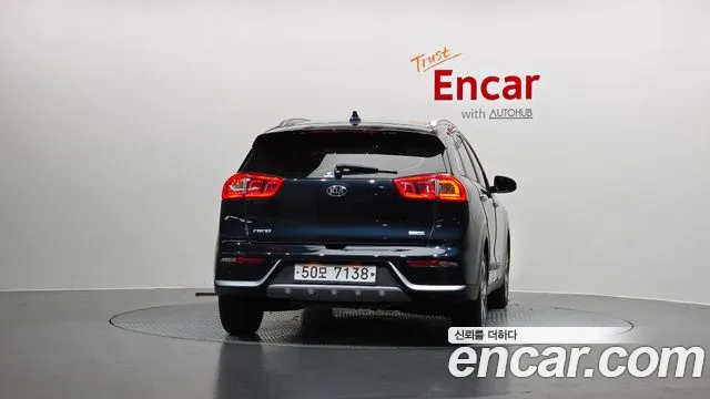 Kia Niro 2018 thumb 5
