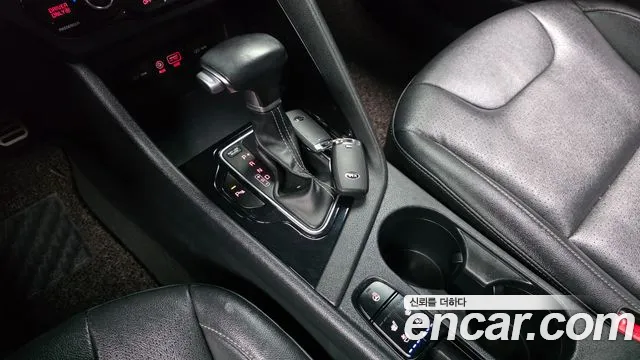 Kia Niro 2018 thumb 7