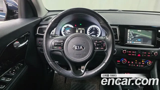 Kia Niro 2018 thumb 11