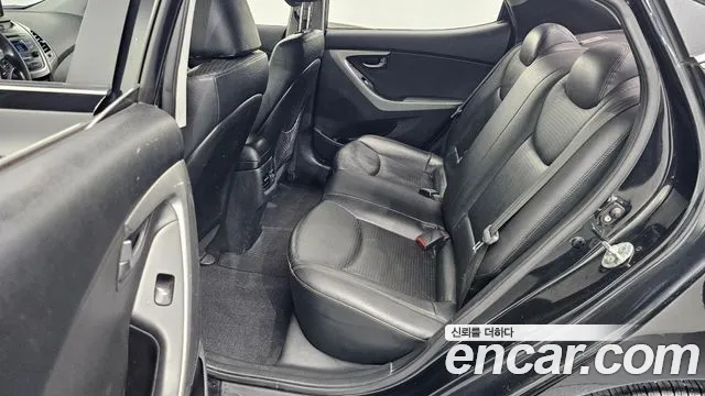 Hyundai Elantra 2013 thumb 9