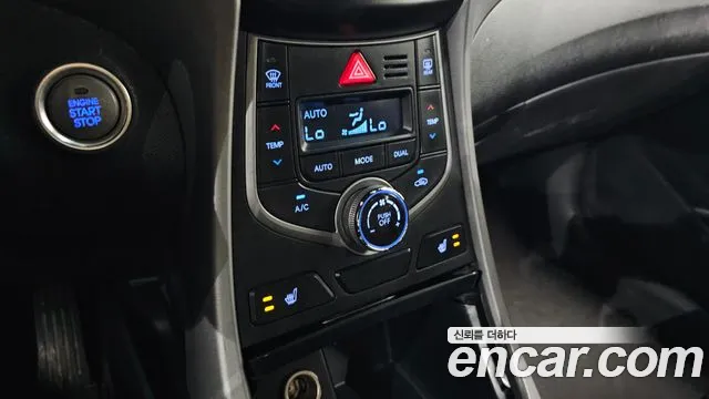 Hyundai Elantra 2013 thumb 8