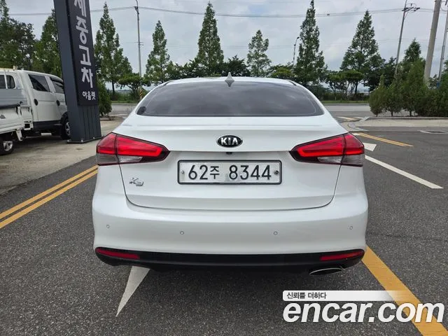 Kia K3 2017 thumb 2