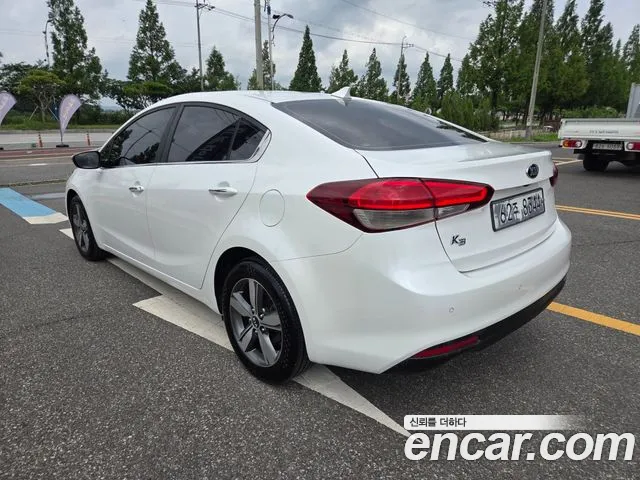 Kia K3 2017 thumb 4