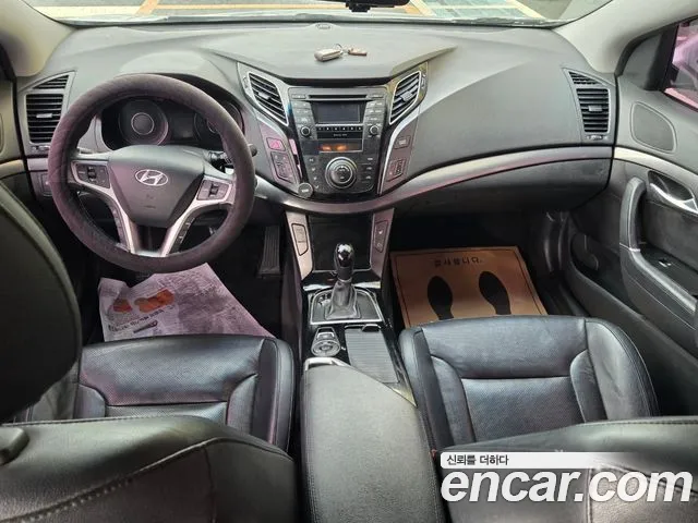 Hyundai i40 2012 thumb 5