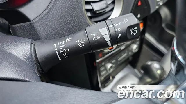 Renault QM5 2014 thumb 11