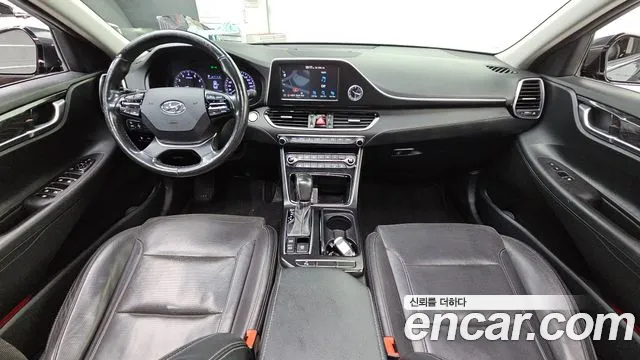 Hyundai Grandeur 2017 thumb 6