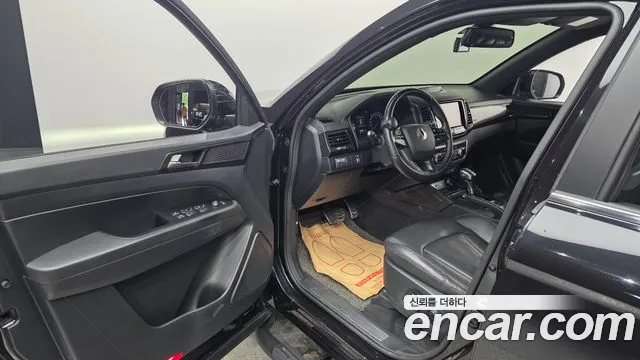 KGM Rexton 2020 thumb 3