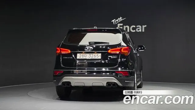 Hyundai Santafe 2016 thumb 6