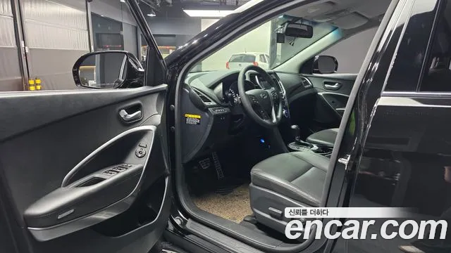 Hyundai Santafe 2016 thumb 12