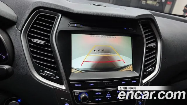 Hyundai Santafe 2016 thumb 4