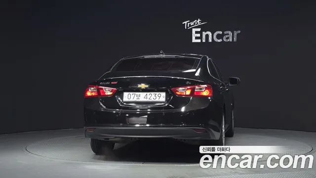 Chevrolet Malibu 2017 thumb 3