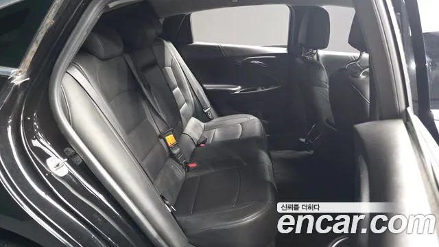 Chevrolet Malibu 2017 thumb 4