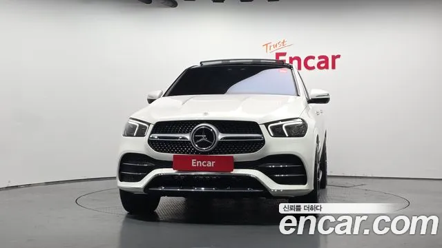 Mercedes-Benz E-Класс 2023 thumb 4