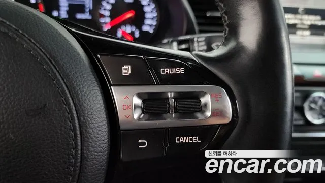 Kia K7 2016 thumb 10