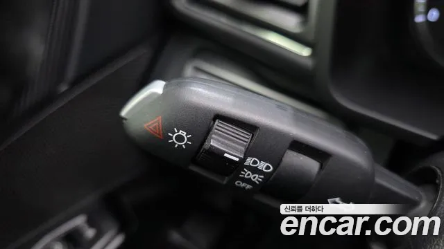KGM Tivoli 2020 thumb 12