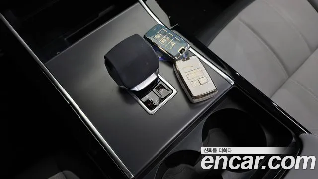 Land Rover Range Rover Evoque 2024 thumb 11