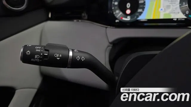 Land Rover Range Rover Evoque 2024 thumb 7