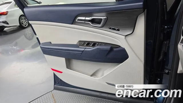 Kia Sportage 2022 thumb 3