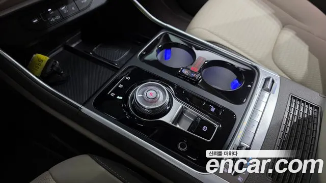 Kia Carnival 2025 thumb 10