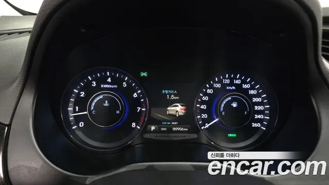 Hyundai Grandeur 2011 thumb 3
