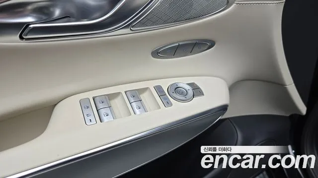 Genesis GV70 2023 thumb 10