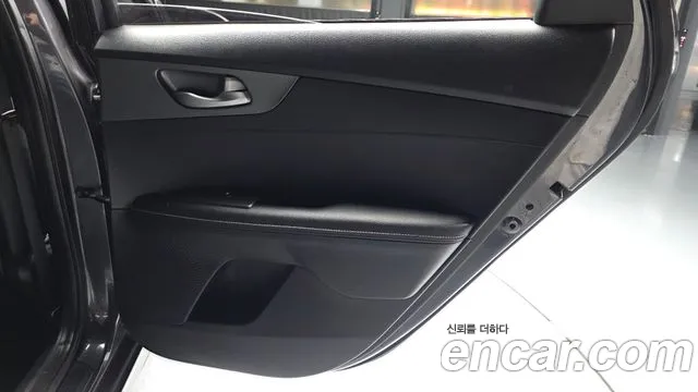 Kia K3 2018 thumb 12