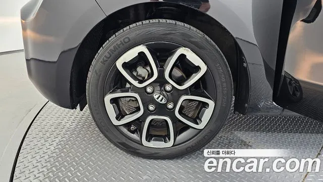 Kia Ray 2018 thumb 2