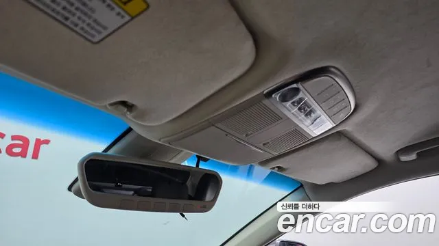 Genesis G90 2019 thumb 8