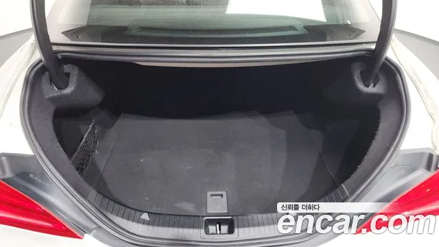 Mercedes-Benz A-Класс 2014 thumb 4