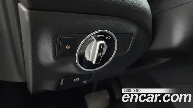 Mercedes-Benz A-Класс 2014 thumb 2