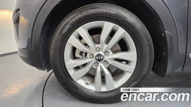 Kia Sorento 2015 thumb 2