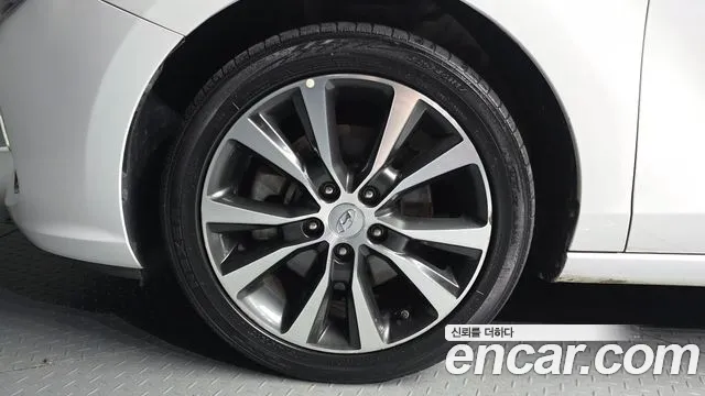 Hyundai i30 2017 thumb 10