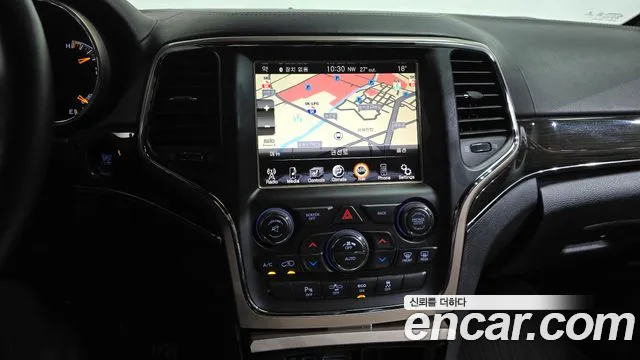 Jeep Grand Cherokee 2015 thumb 8