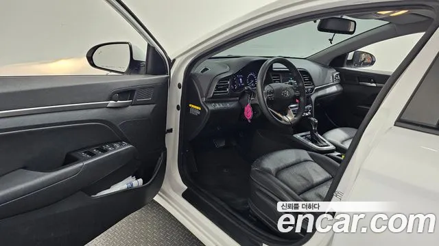 Hyundai Avante 2019 thumb 6