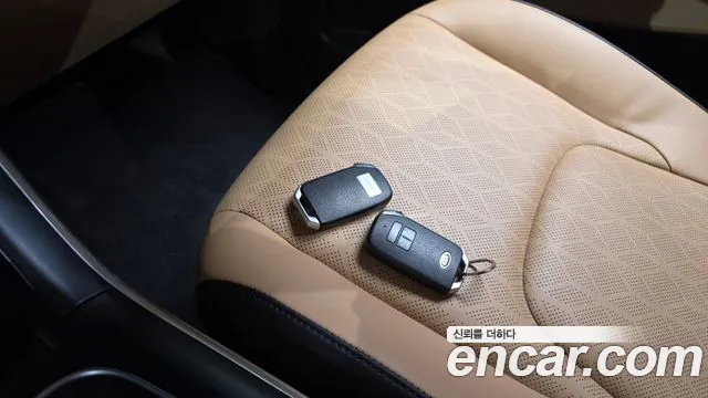 Kia Carnival 2021 thumb 6