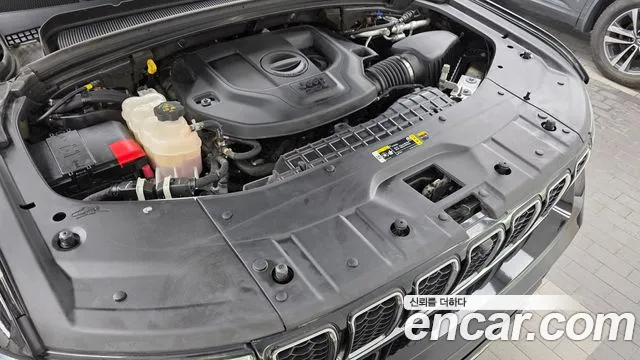 Jeep Grand Cherokee 2023 thumb 8