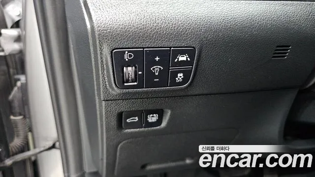 Kia Hybrid 2021 thumb 4