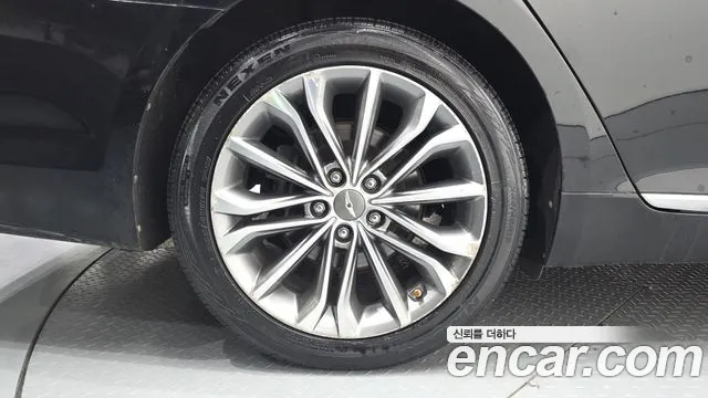 Hyundai Genesis 2014 thumb 9